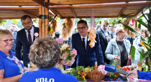 Premier oraz minister rolnictwa spotkali się w Bobolicach z rolnikami