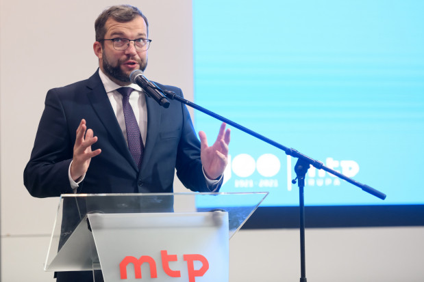 Grzegorz Puda podczas uroczystego otwarcia Targów Polagra 2021/ fot. PAP/Jakub Kaczmarczyk Puda: Chcemy promować polską żywność i skracanie łańcuchów dostaw