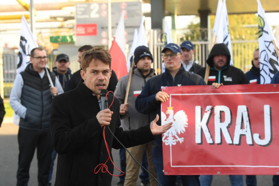 Protest AGROunii pod zakładem Anwil we Włocławku