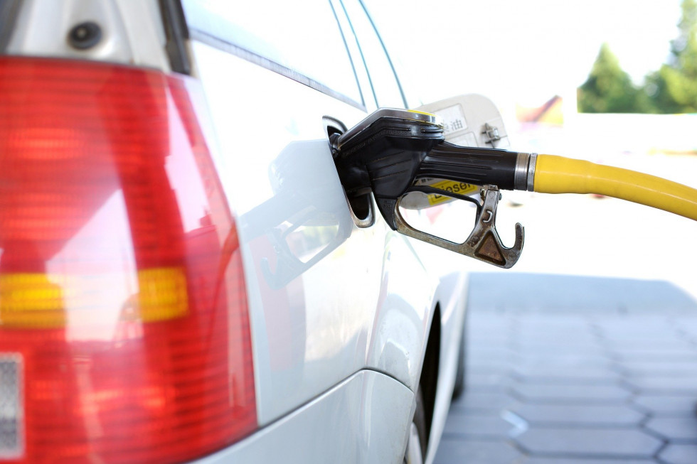 Ceny na stacjach paliw nadal będą rosnąć