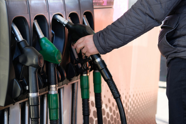 Najtańsze paliwo jest w Wielkopolsce. Diesel najdroższy na Podlasiu/ fot. shutterstock.com Gdzie w Polsce paliwo jest najtańsze?