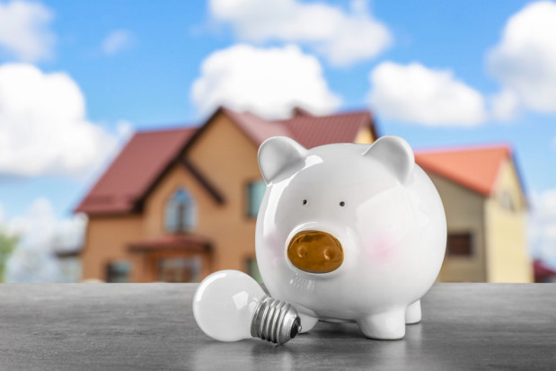 PSL: ceny energii uderzają w obywateli, należy obniżyć VAT na gaz i paliwa/fot. shutterstock.com PSL: należy obniżyć VAT na gaz i paliwa