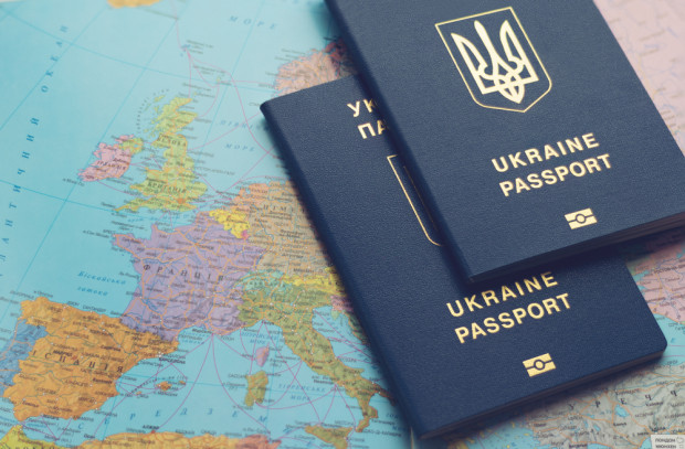 Polskie placówki dyplomatyczne na Ukrainie wydają rokrocznie ok. 1,2 mln wiz. / fot. shutterstock Wydawanie wiz dla Ukraińców może zostać wstrzymane (video)