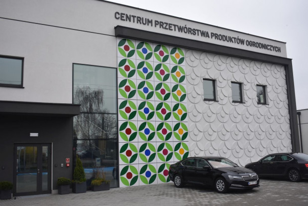 Otwarto Centrum Przetwórstwa Produktów Ogrodniczych w Skierniewicach/ fot. sadyogrody W Skierniewicach otwarto Centrum Przetwórstwa Produktów Ogrodniczych (galeria zdjęć)