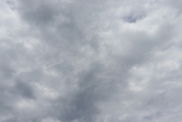 Poniedziałek w całym kraju będzie pochmurny, z lokalnymi rozpogodzeniami i przelotnymi opadami deszczu / fot. shutterstock Pogoda: poniedziałek pochmurny z przelotnymi opadami