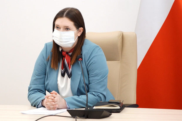 Wiceminister rolnictwa Anna Gembicka/ fot.gov Gembicka: W tym roku nie będzie dopłat do cen nawozów. Winne limity de minimis