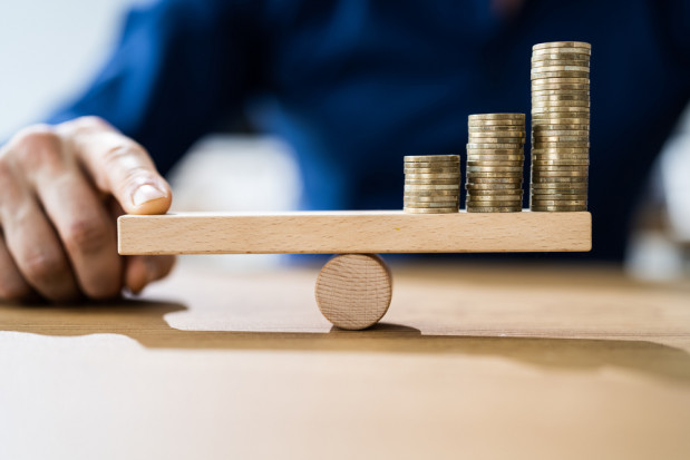 Sasin ocenił, że zaprezentowane w czwartek rozwiązania zmniejszą presję inflacyjną. / fot. shutterstock Sasin: Spadek inflacji na początku 2022 r. będzie bardzo wyraźny