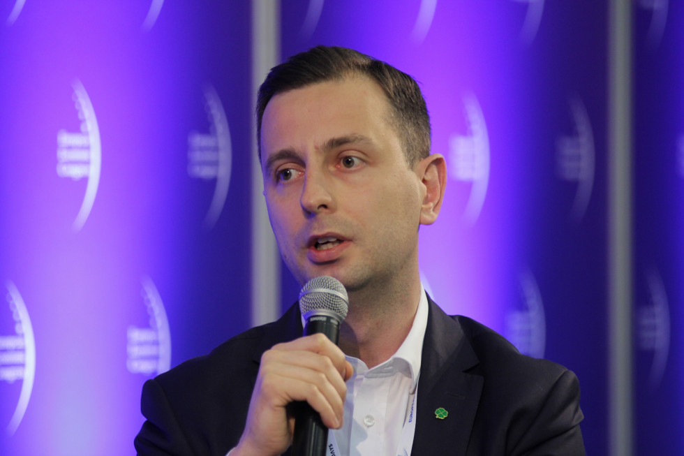 Kosiniak-Kamysz pytany o plany i cel PSL, podkreślił, że merytoryczny program zaczyna się od wsi i rolnictwa. / fot. PTWP Kosniak-Kamysz: Dalej będziemy budować silny i samodzielny PSL