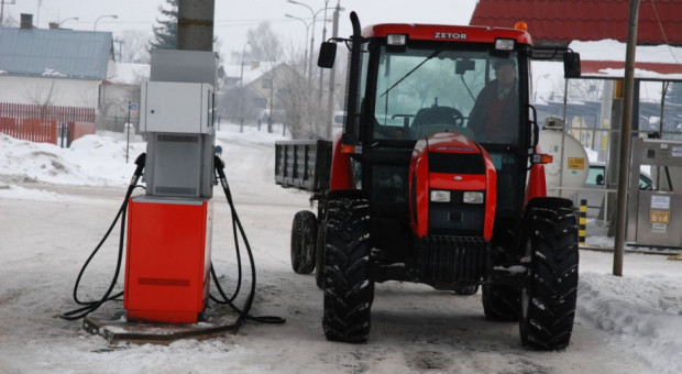Ceny paliw mogą być niższe/ fot. za farmer Ceny paliw będą jeszcze niższe?