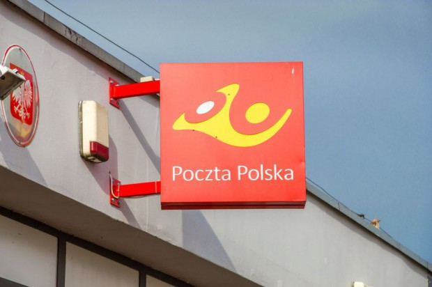 Poczta Polska bardzo mocno stawia na wymianę cyfrowej korespondencji. / fot. shutterstock Na Poczcie będzie można złożyć wnioski o 500+ i Rodzinny Kapitał Opiekuńczy