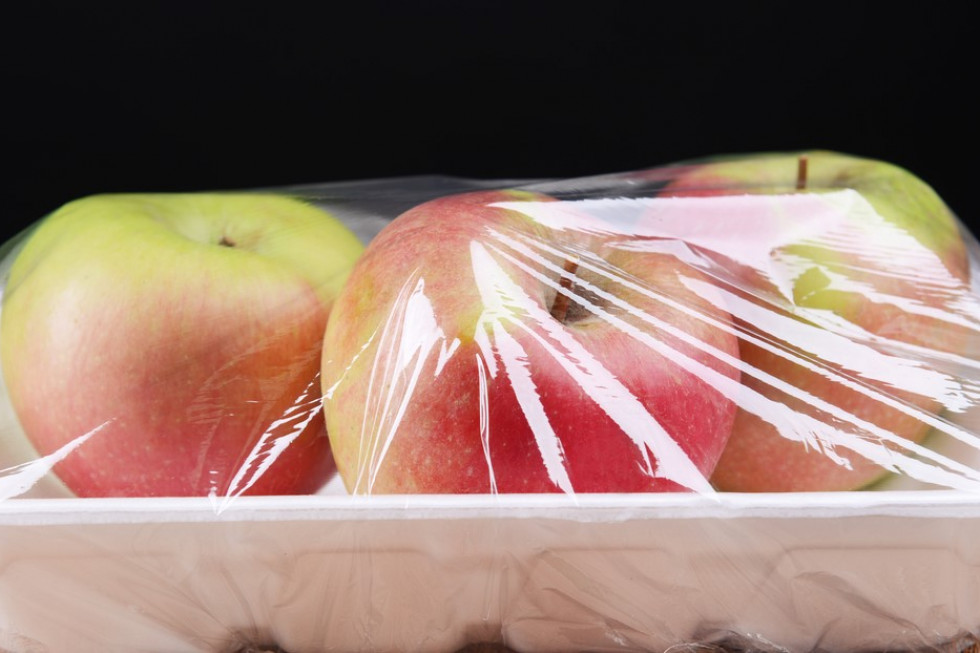Francja: koniec pakowania owoców i warzyw w plastik