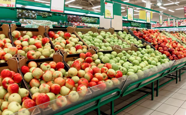 Skandalicznie niskie ceny jabłek w sieciach