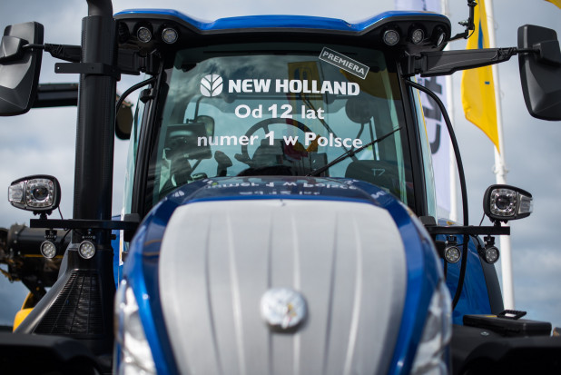 Rok 2021 zakończył się dominacją marki New Holland / fot. materiały prasowe New Holland liderem sprzedaży ciągników w 2021 roku