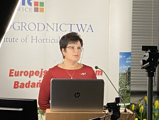 dr Agata Broniarek-Niemiec z Instytutu Ogrodnictwa -PIB Skuteczna ochrona roślin w obliczu Zielonego Ładu