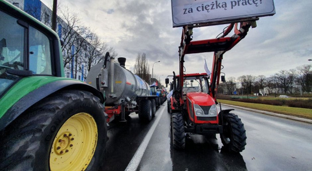 Kołodziejczak po proteście: 253 traktory w Warszawie o czymś świadczy (wideo)