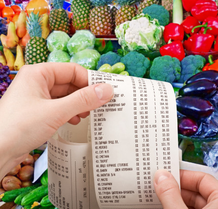 Rekordowa inflacja wywindowała ceny żywności i paliw