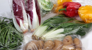 Hiszpania skończy ze sprzedażą owoców i warzyw w plastikowych opakowaniach