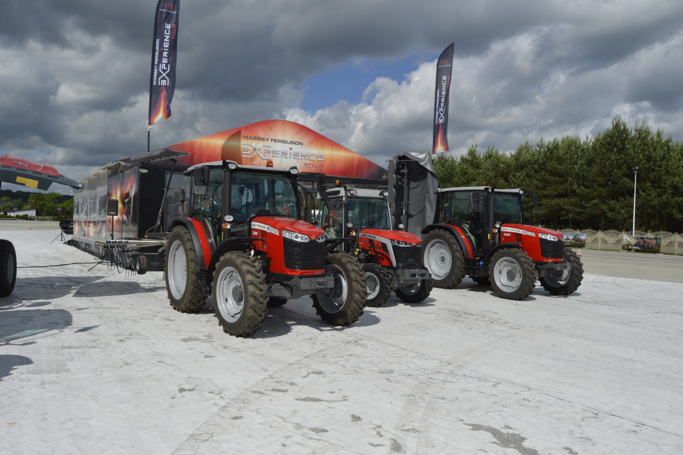 pokazy Massey Ferguson eXperiece Tour / fot. materiały redakcji Massey Ferguson eXperiece Tour - zobacz relację z pokazów!