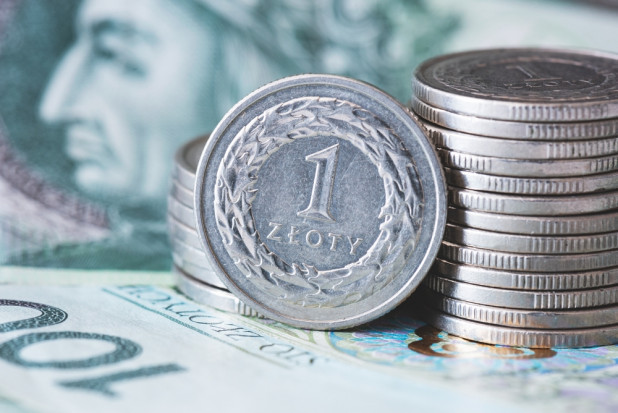 Kolejne podwyżki w KRUS. Odsetki za zwłokę jeszcze wyższe! / fot.shutterstock.com Kolejne podwyżki w KRUS. Odsetki za zwłokę jeszcze wyższe!