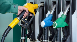 Ceny paliw wreszcie spadną. Od kiedy tankowanie będzie tańsze?