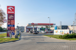 Duże zmiany na pylonach stacji paliw. Niestety nie dla wszystkich