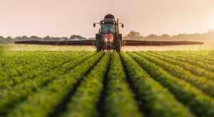Znaczne ograniczenie stosowania pestycydów. "Uderzy w unijne rolnictwo"