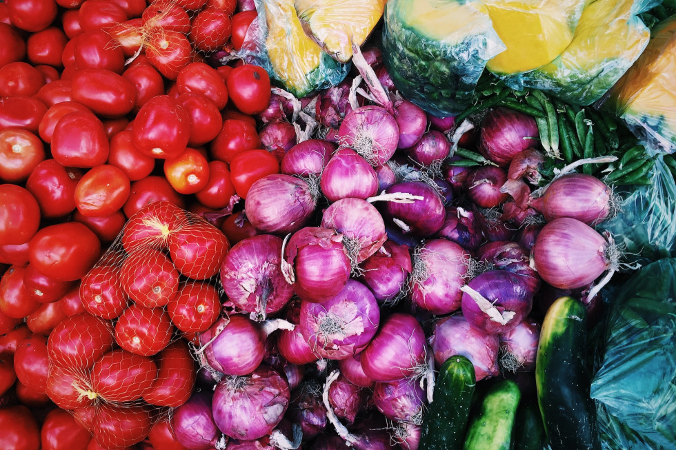 Bułgarzy ograniczają konsumpcję żywności, głównie owoców i warzyw