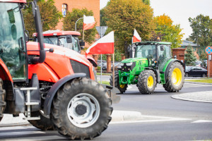 Dolnośląskie: protest rolników na drodze krajowej nr 8