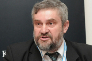 Ardanowski: zachodnie firmy pasożytują na naszym rolnictwie