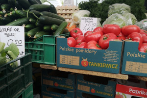 Warzywa tańsze niż przed rokiem. Wzrosły ceny ziemniaków