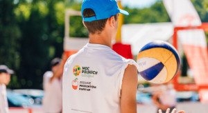 Moc Polskich Warzyw Beach Ball Przysucha 2025 – turniej siatkarski który łączy sport, warzywa i owoce