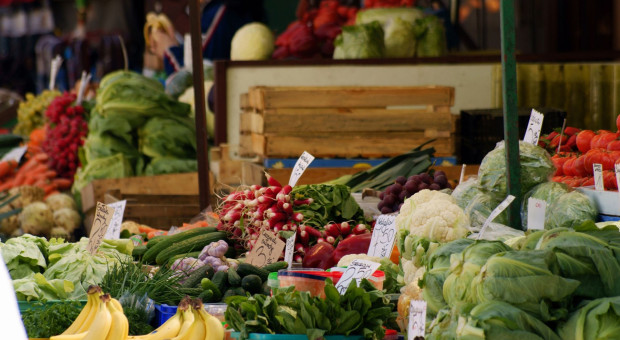 Aktualne ceny warzyw w Broniszach. Te produkty drożeją w zawrotnym tempie