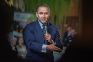 Zakaz sprzedaży państwowej ziemi rolnej wydłużony o 10 lat. Prezydent podpisał ustawę
