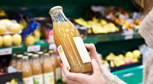 Inspekcja skontrolowała soki na półce sklepowej. Błędy w co piątej partii