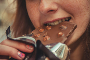Zjedz garść zamiast batonika. Zapobiegają otyłości i cukrzycy