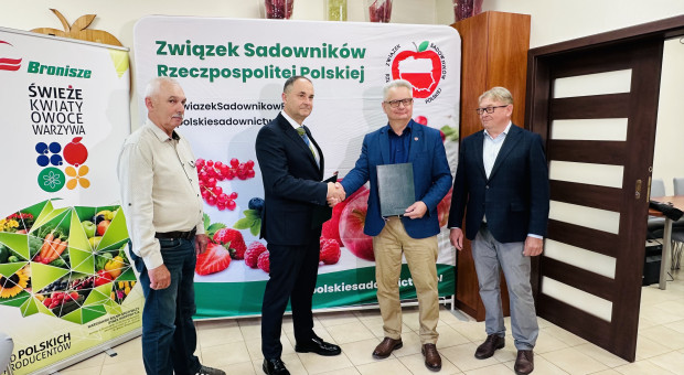 Polskie owoce siłą na rynku. Ważne porozumienie podpisane w Grójcu