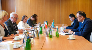 Kazachstan wprowadza zakaz importu jabłek. Polska interweniuje